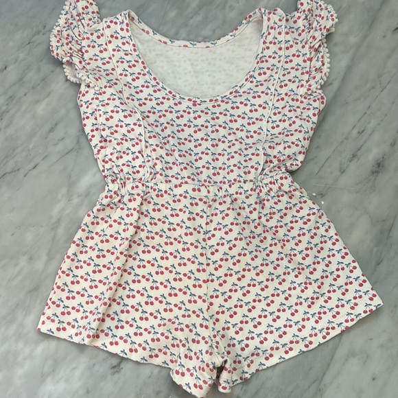 Lila + Hayes romper - Picture 2 of 3